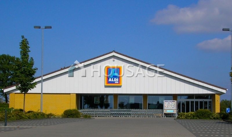 Магазин Саксония, Германия, 1 420 м2 - фото 1