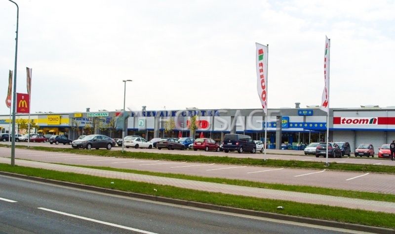 Магазин Мекленбург-Передняя Померания, Германия, 13 298 м2 - фото 1