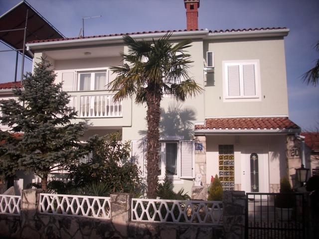Дом в Пуле, Хорватия, 310 м2 - фото 1