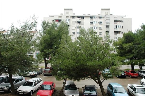 Квартира в Баре, Черногория, 57 м2 - фото 1