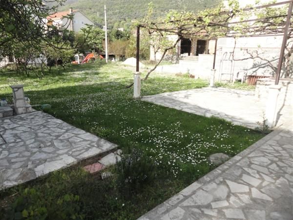 Дом в Тивате, Черногория, 148 м2 - фото 1