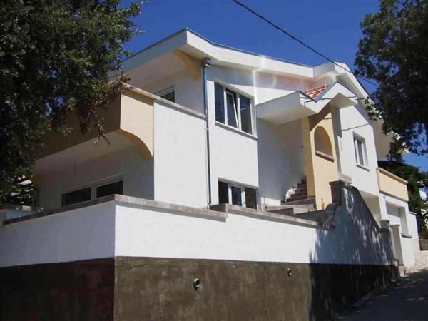 Дом в Утехе, Черногория, 210 м2 - фото 1