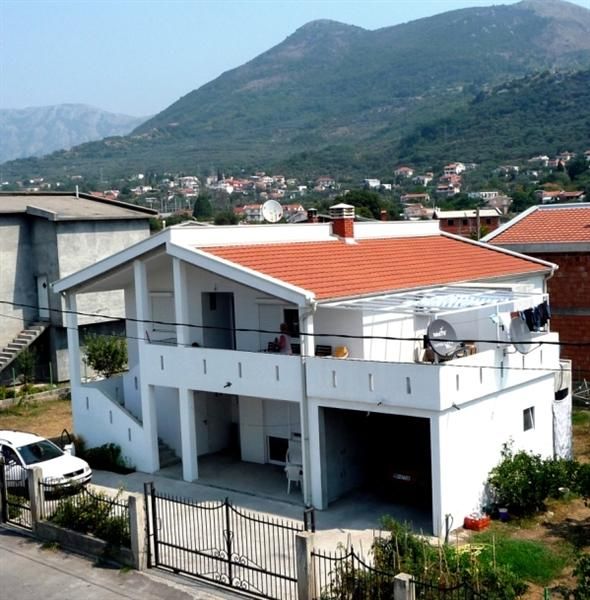 Дом в Баре, Черногория, 276 м2 - фото 1