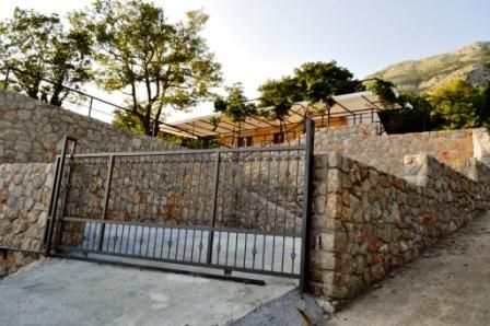 Дом в Сутоморе, Черногория, 140 м2 - фото 1
