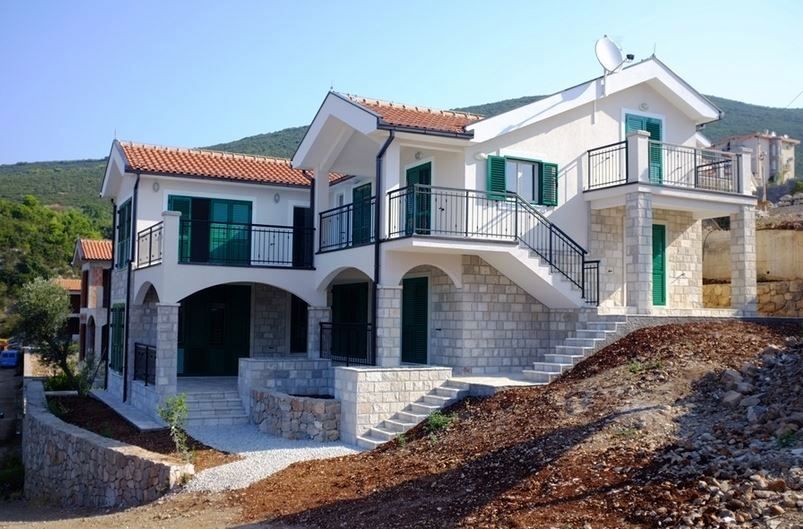 Апартаменты на полуострове Луштица, Черногория, 300 м2 - фото 1