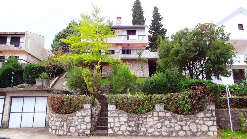 Дом в Крашичах, Черногория, 168 м2 - фото 1