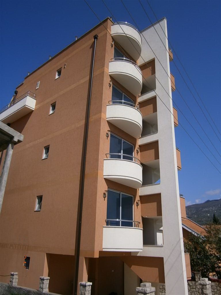 Квартира в Добра Воде, Черногория, 91 м2 - фото 1