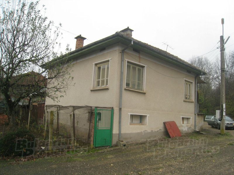 Дом в Монтане, Болгария, 170 м2 - фото 1