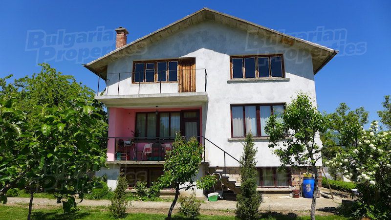 Дом в Стара Загоре, Болгария, 240 м2 - фото 1