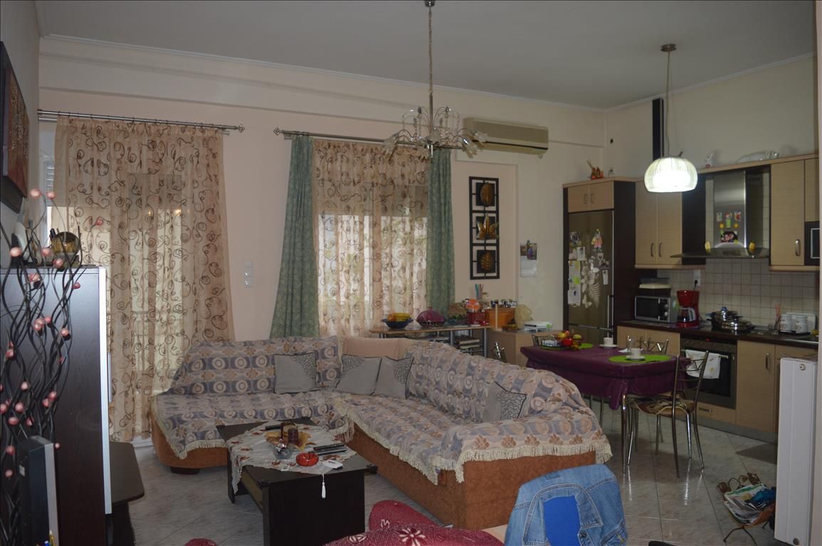 Квартира в Пирее, Греция, 80 м2 - фото 1