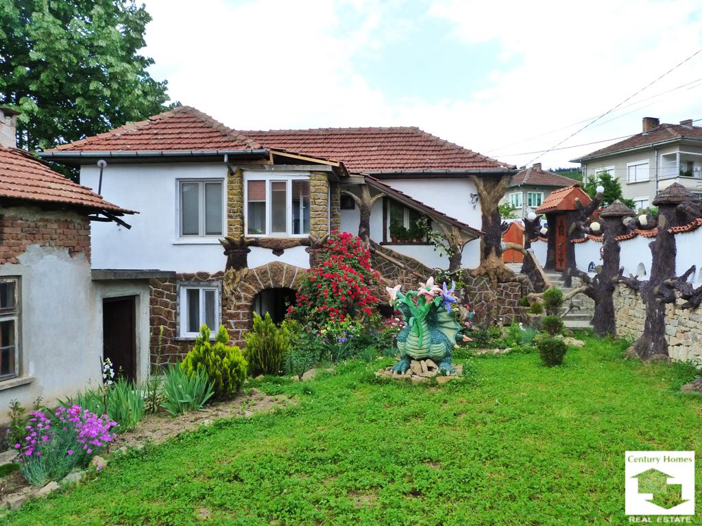 Дом в Велико Тырново, Болгария, 100 м2 - фото 1