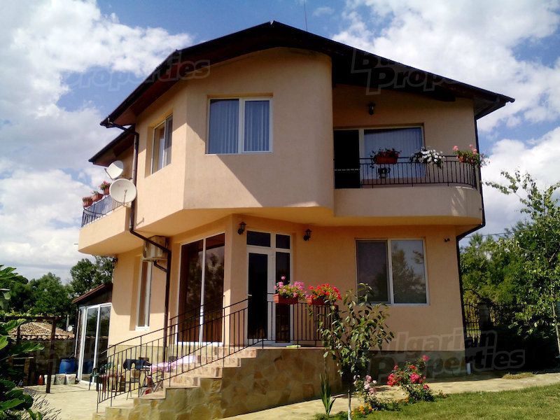 Дом в Мамарчево, Болгария, 178 м2 - фото 1