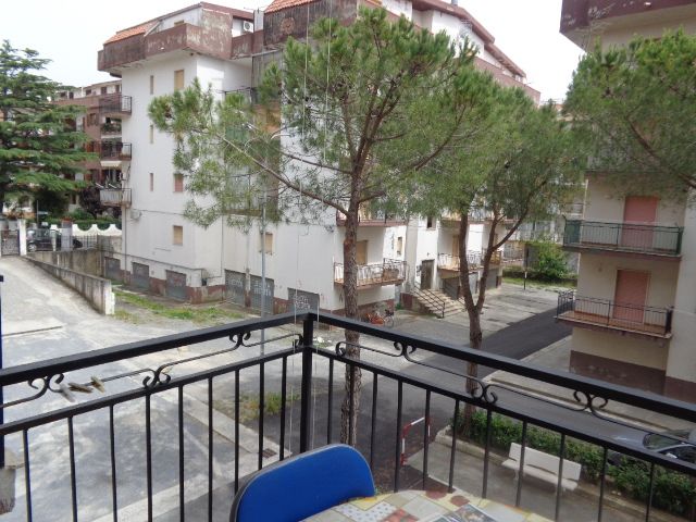 Квартира в Скалее, Италия, 45 м² - фото 1