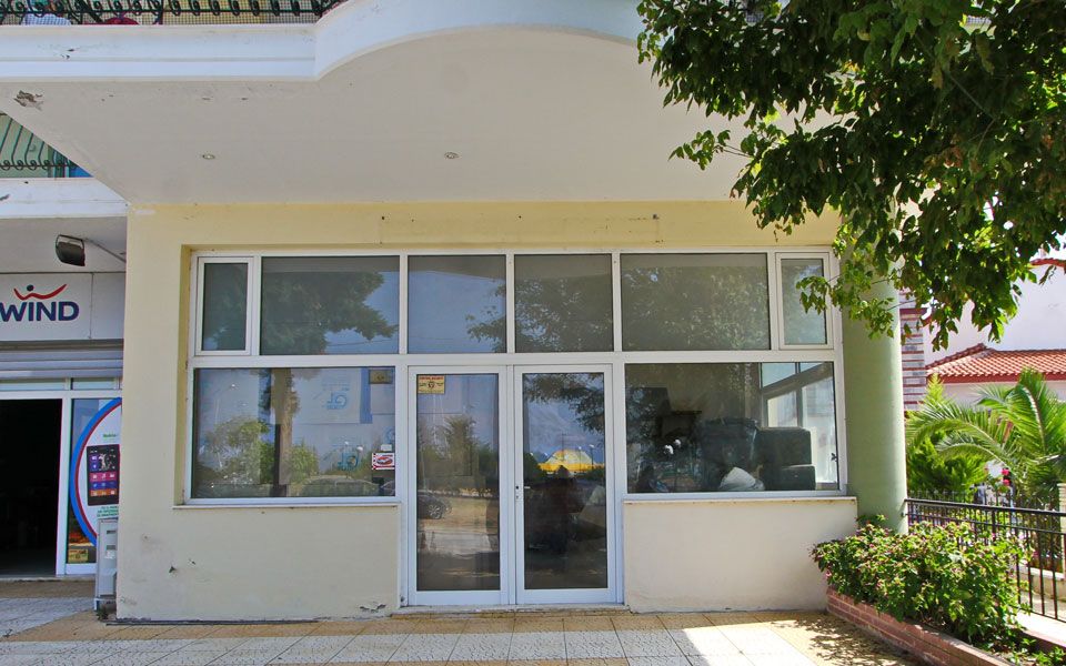Коммерческая недвижимость в Салониках, Греция, 40 м2 - фото 1