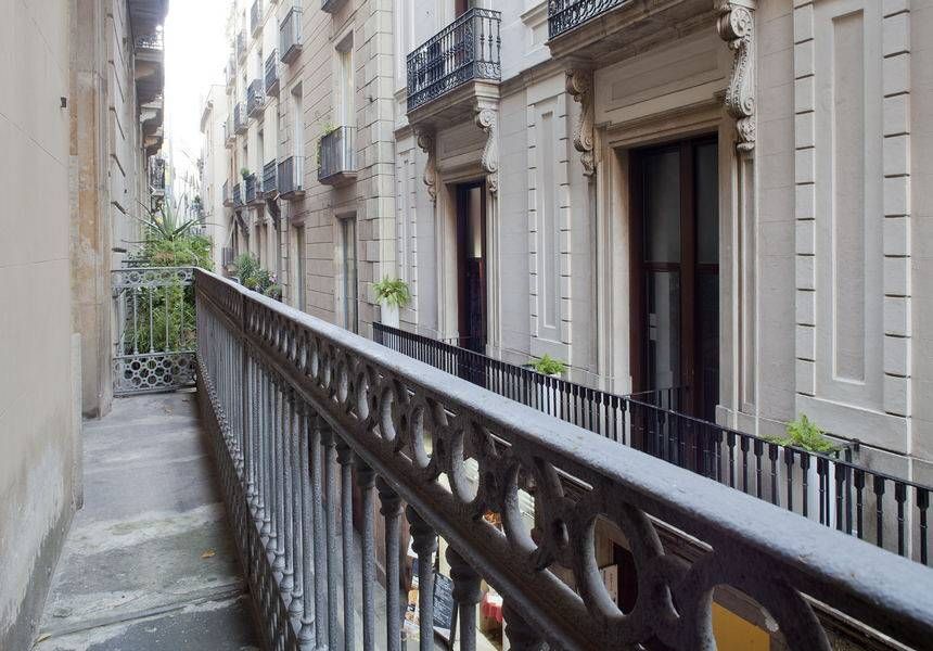 Квартира в Барселоне, Испания, 100 м2 - фото 1