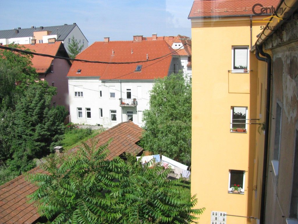 Квартира в Мариборе, Словения, 38.4 м2 - фото 1