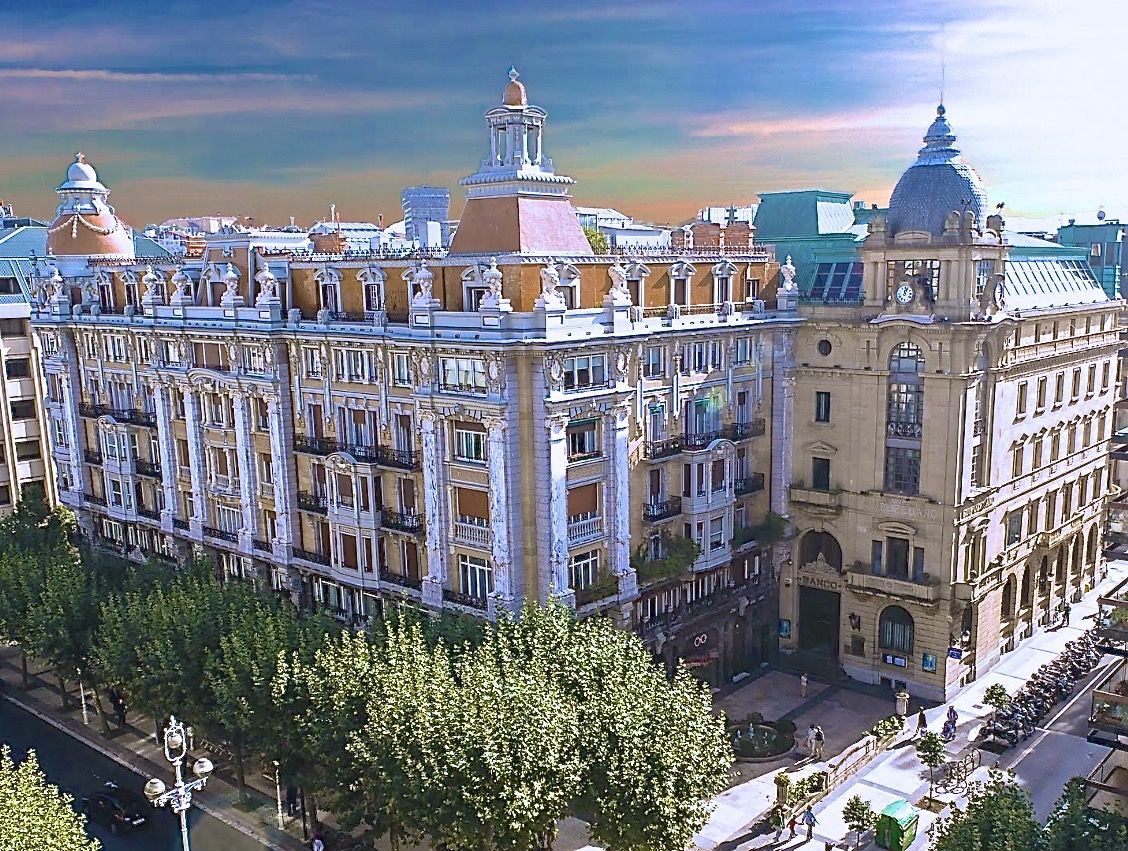 Апартаменты в Сан-Себастьяне, Испания, 375 м2 - фото 1