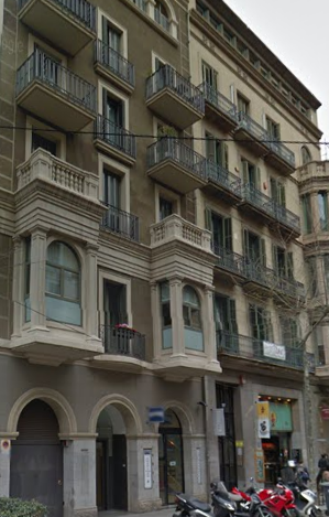 Коммерческая недвижимость в Барселоне, Испания, 200 м2 - фото 1