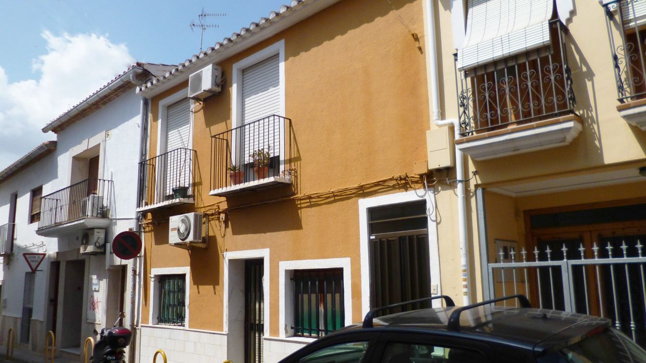 Коммерческая недвижимость в Дении, Испания, 150 м2 - фото 1