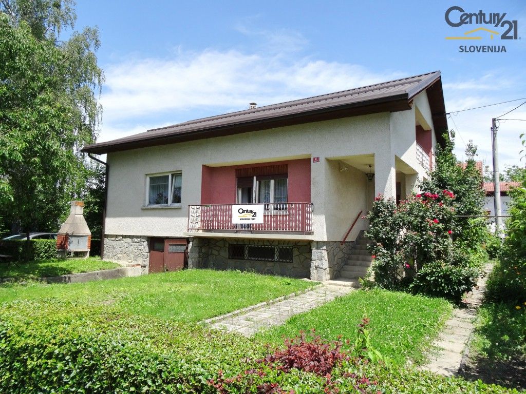 Дом в Раденцах, Словения, 212 м2 - фото 1