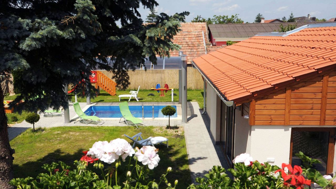 Дом в Хевизе, Венгрия - фото 1