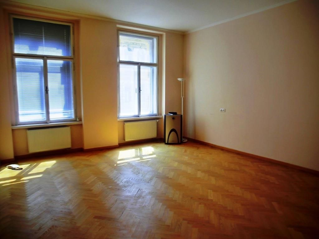 Квартира в Праге, Чехия, 90 м2 - фото 1