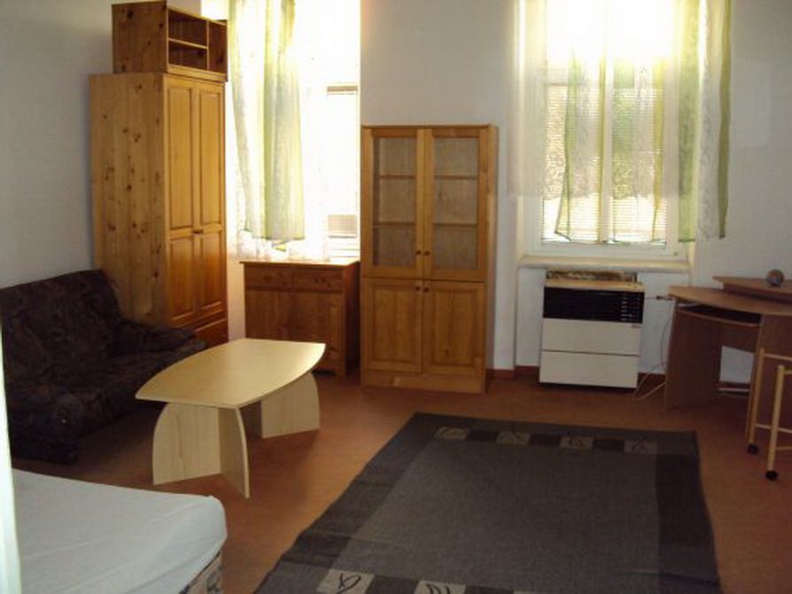 Квартира в Карловых Варах, Чехия, 46 м2 - фото 1