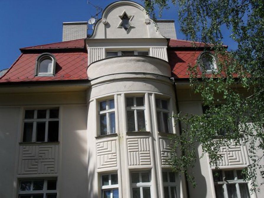 Апартаменты в Карловых Варах, Чехия, 158 м2 - фото 1