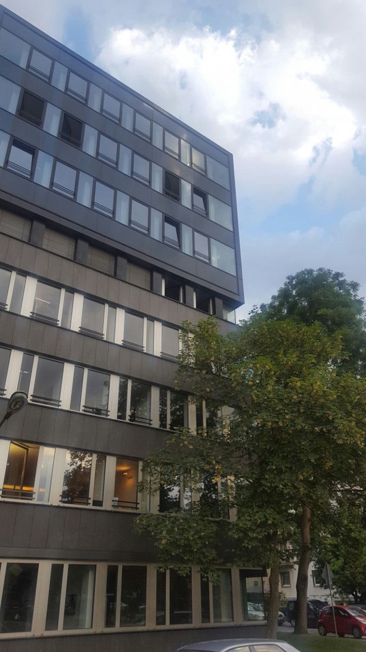 Офис во Франкфурте-на-Майне, Германия, 416 м2 - фото 1