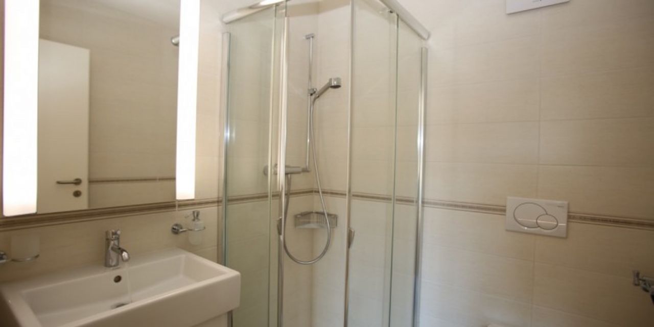 Квартира в Монтрё, Швейцария, 130 м² - фото 7