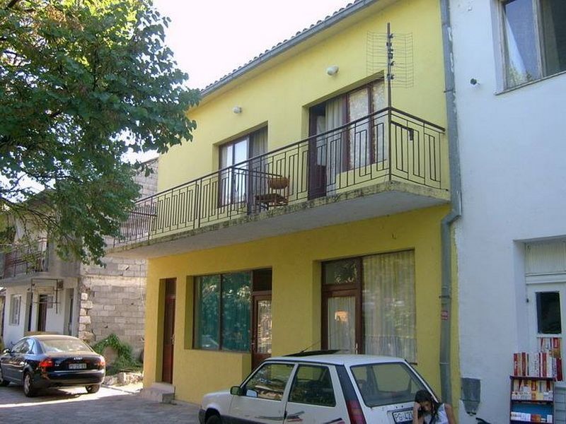 Дом в Подгорице, Черногория, 196 м2 - фото 1
