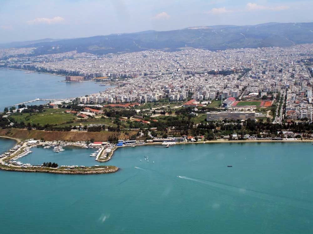 Коммерческая недвижимость в Салониках, Греция, 190 м2 - фото 1