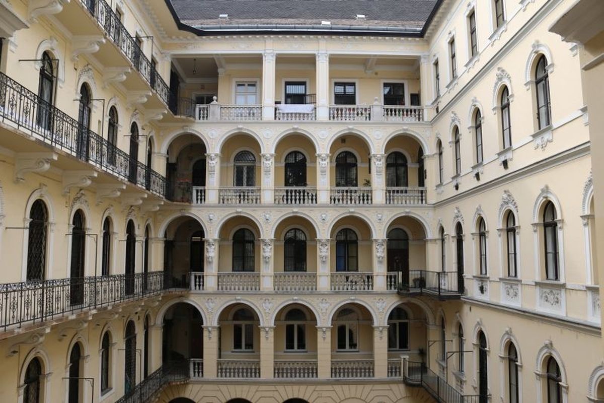 Апартаменты в Будапеште, Венгрия, 66 м2 - фото 1