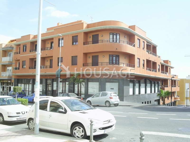 Коммерческая недвижимость Гранадилья-де-Абона, Испания, 227 м2 - фото 1