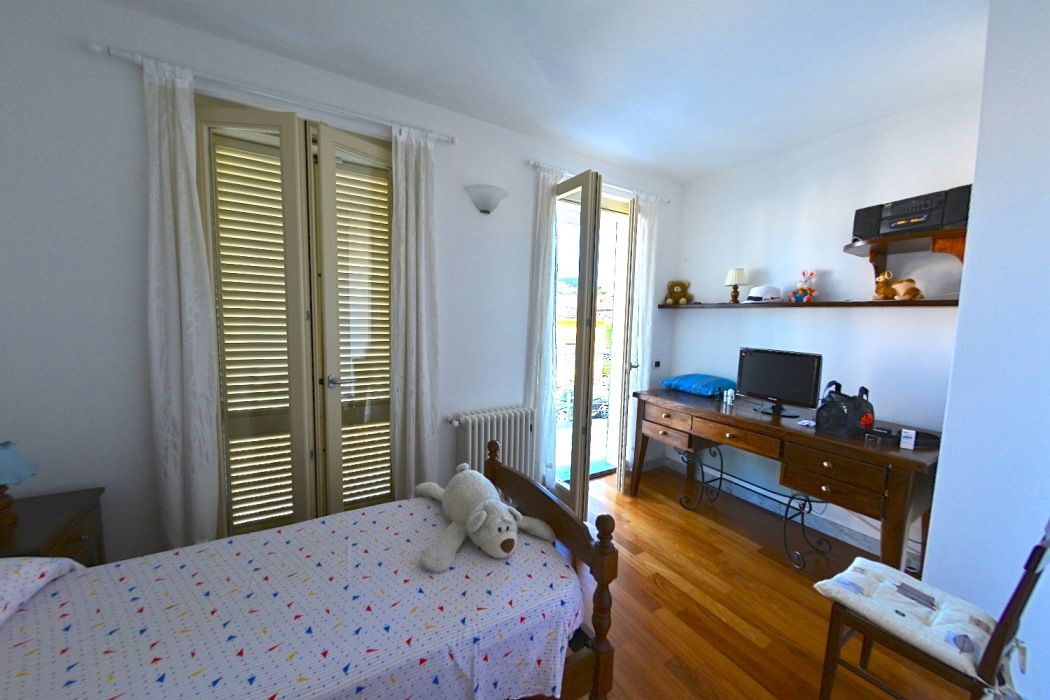Квартира в Марина ди Пьетрасанта, Италия, 85 м2 - фото 1