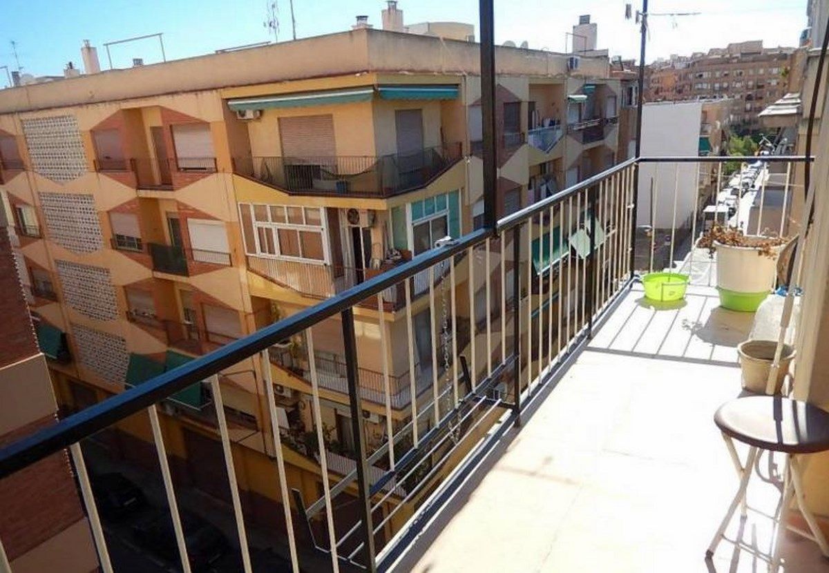 Апартаменты в Аликанте, Испания, 79 м2 - фото 1