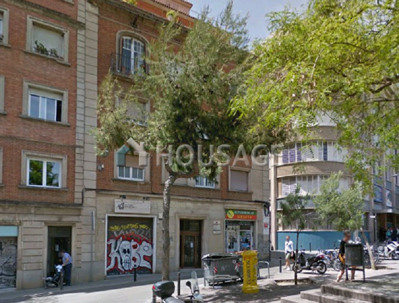 Доходный дом в Барселоне, Испания, 385 м2 - фото 1