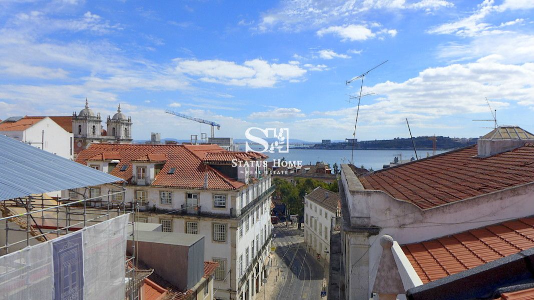 Апартаменты в Лиссабоне, Португалия, 70 м2 - фото 1