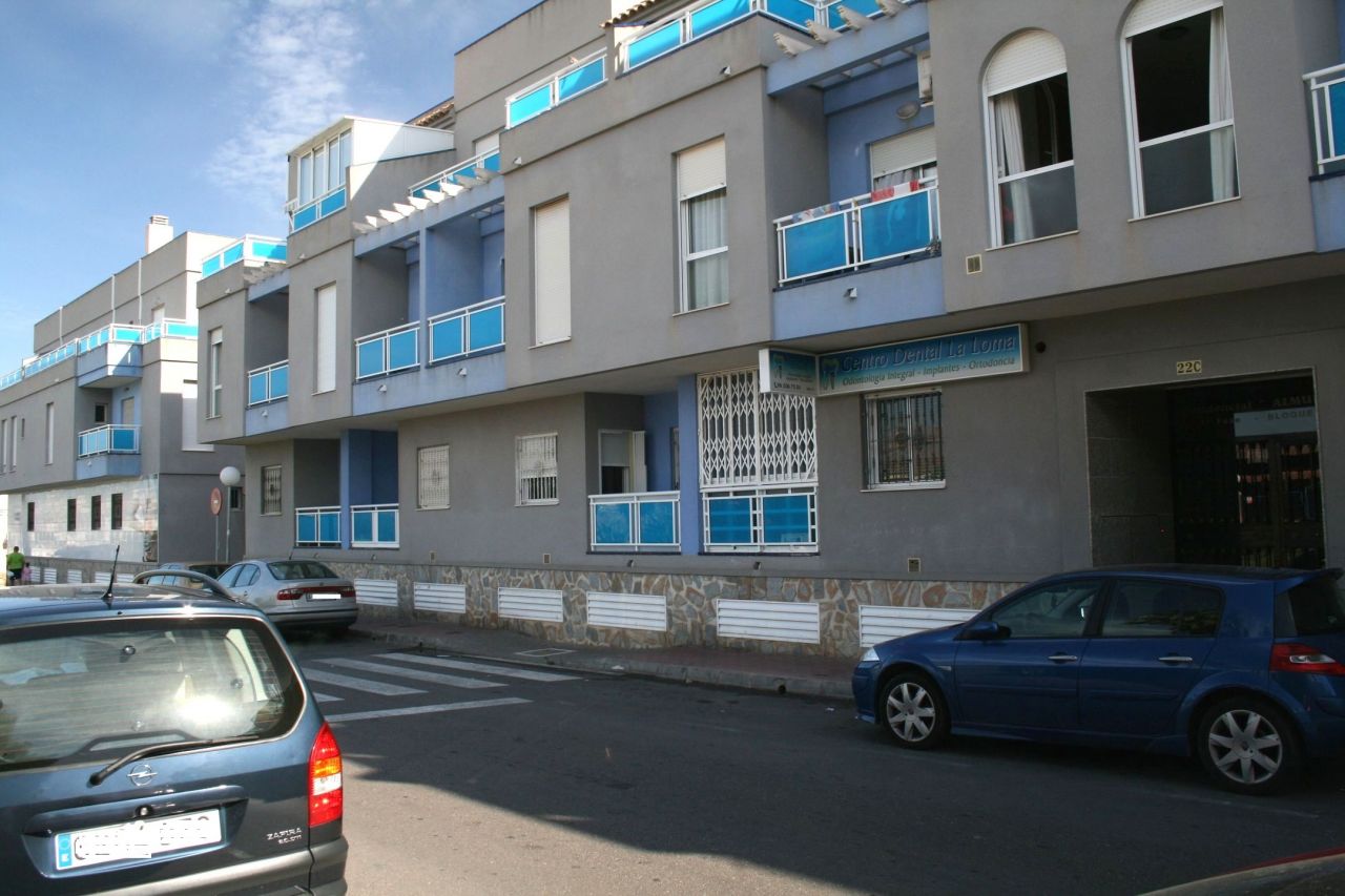 Квартира в Торревьехе, Испания, 59 м2 - фото 1