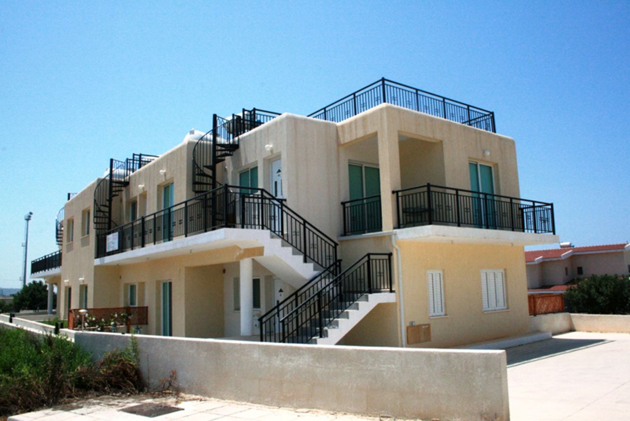 Квартира в Пейе, Кипр, 74 м2 - фото 1