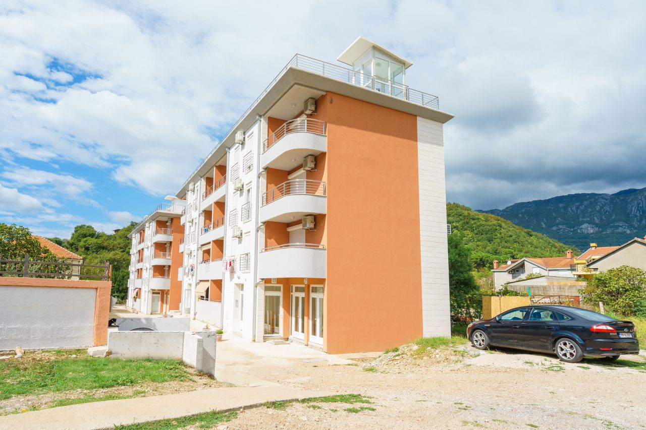 Апартаменты в Зеленике, Черногория, 65 м2 - фото 1