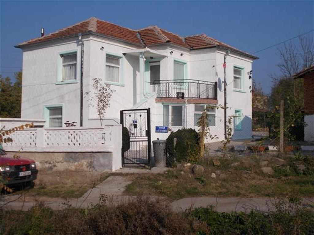 Дом в Елхово, Болгария, 130 м2 - фото 1