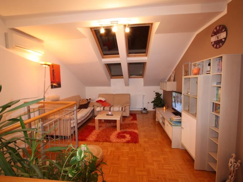 Квартира в Шентюре, Словения, 161 м2 - фото 1