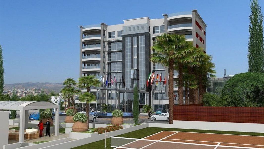 Коммерческая недвижимость в Лимасоле, Кипр, 240 м2 - фото 1