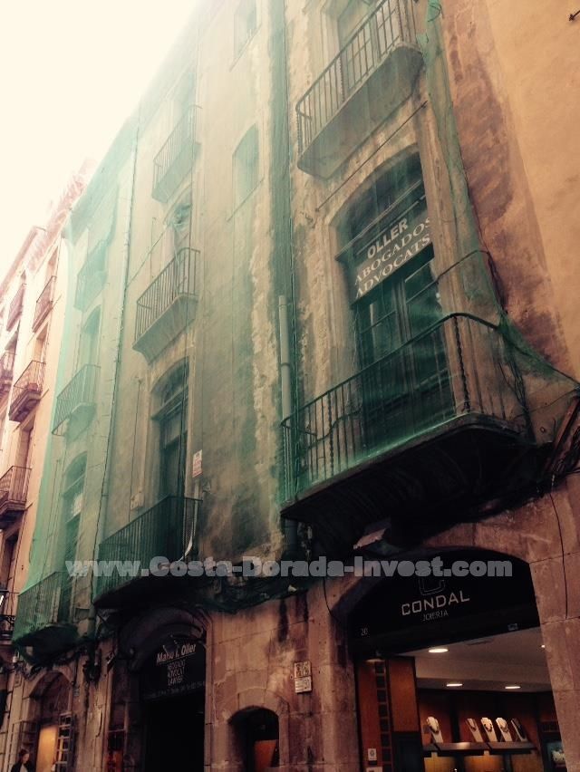 Коммерческая недвижимость в Барселоне, Испания, 1 264 м2 - фото 1