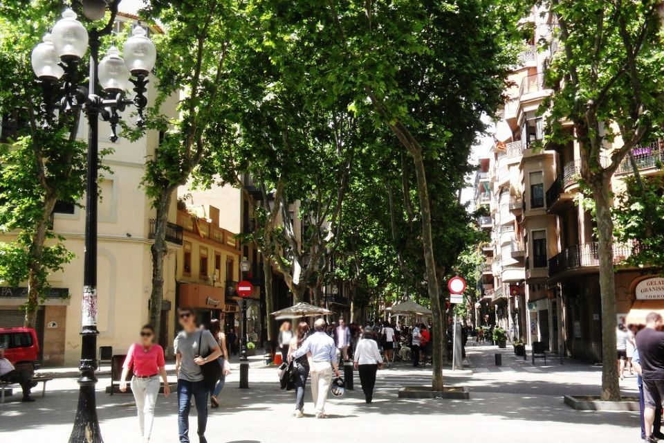 Коммерческая недвижимость в Барселоне, Испания, 88 м2 - фото 1