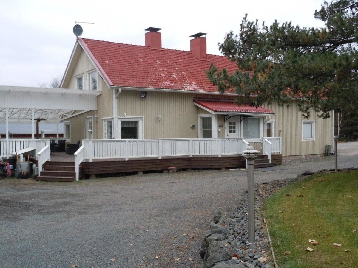 Дом в Пори, Финляндия, 280 м2 - фото 1
