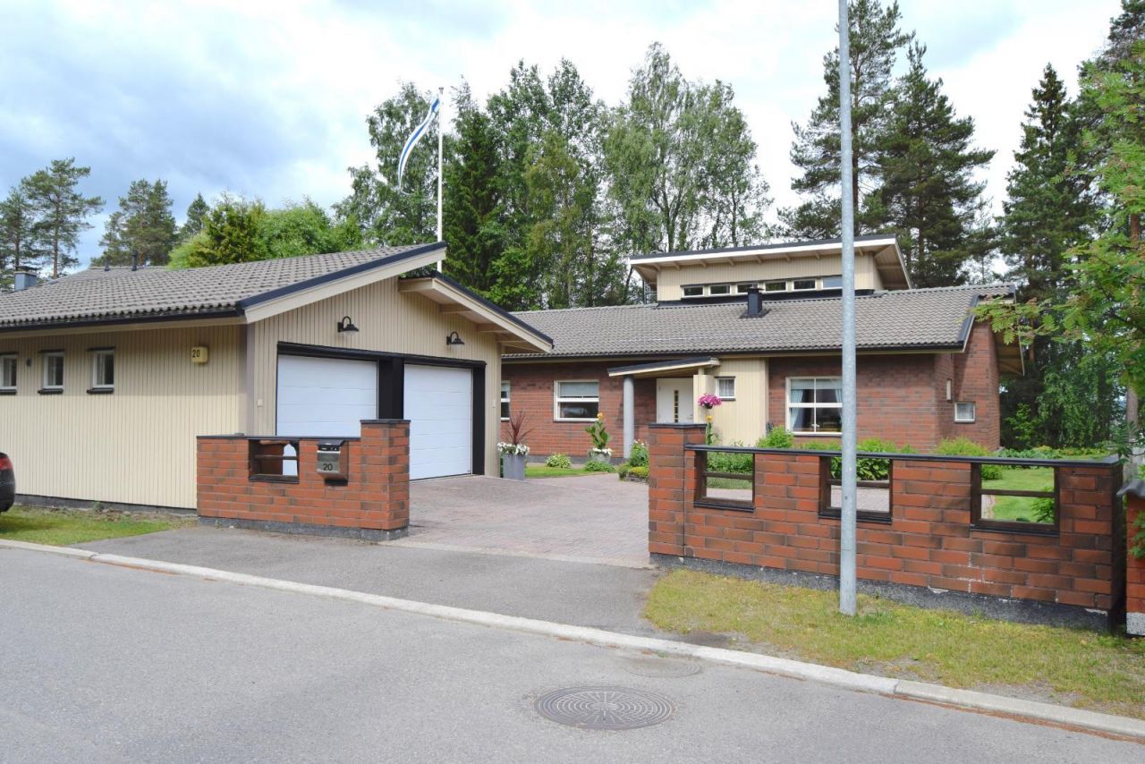 Дом в Лаппеенранте, Финляндия, 170 м2 - фото 1