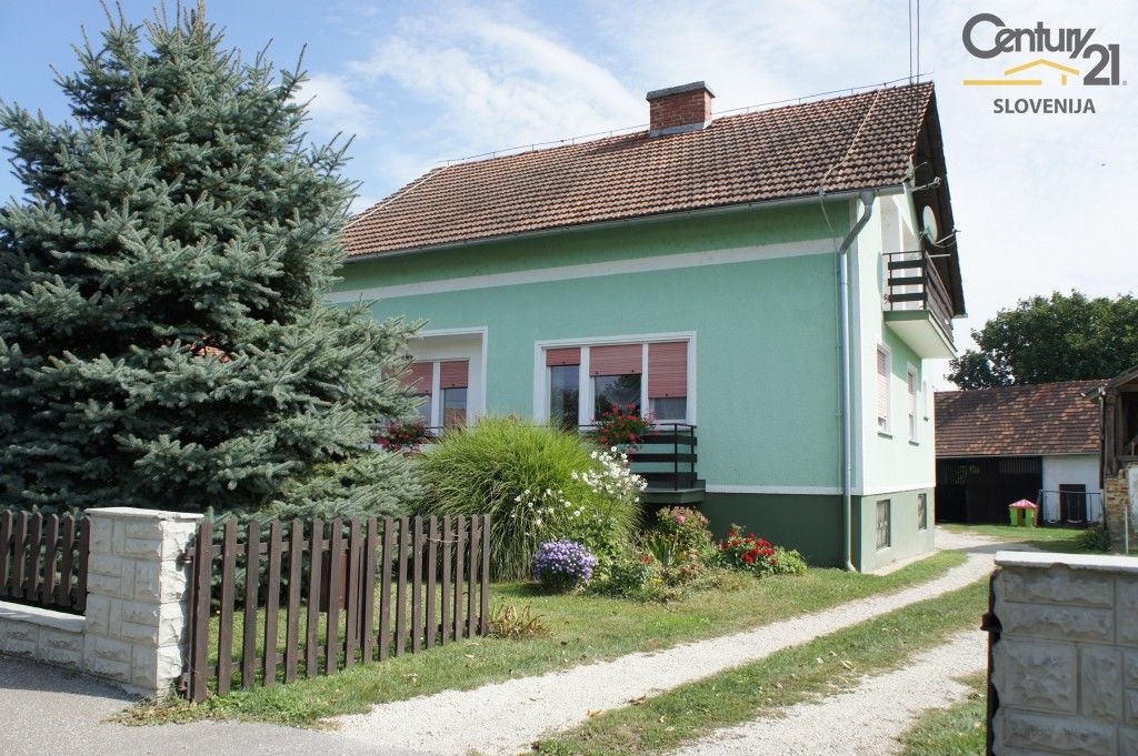 Дом в Мурска-Соботе, Словения, 162 м2 - фото 1