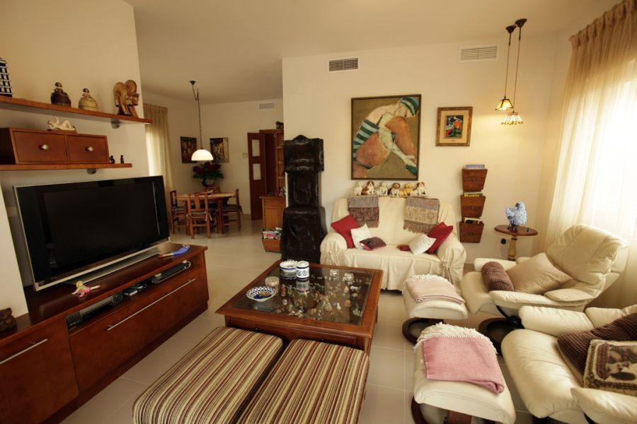 Дом в Аликанте, Испания, 395 м2 - фото 1